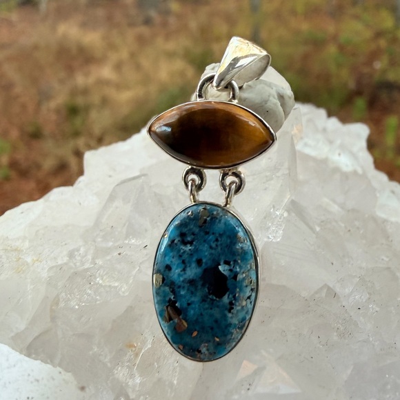 Turquoise & Tiger’s Eye Double Stone Pendant | 925 | Natural Healing Gemstone - Picture 7 of 8